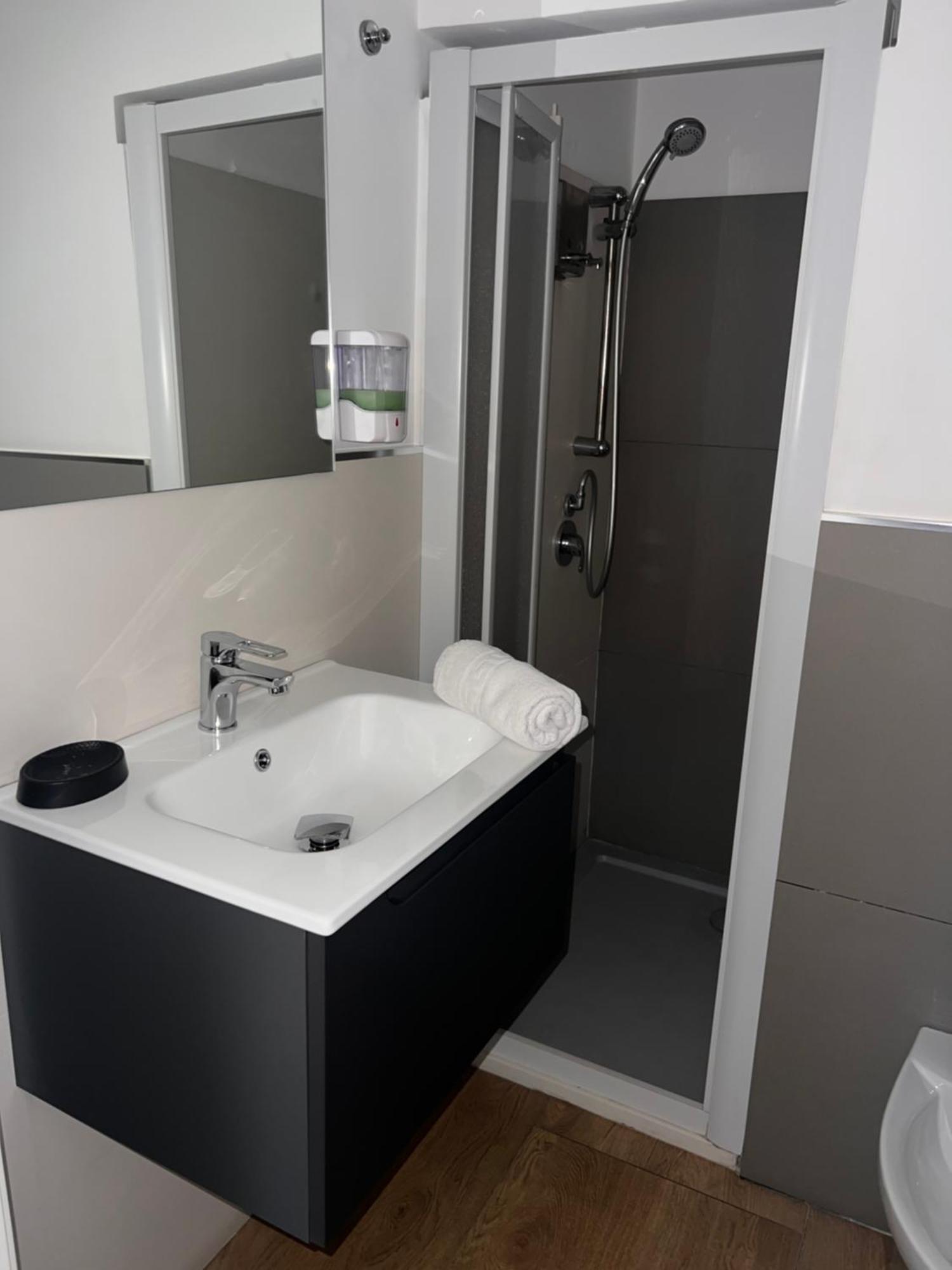 Handy Brindisi Exterior foto